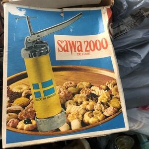 Saw a cookie press new